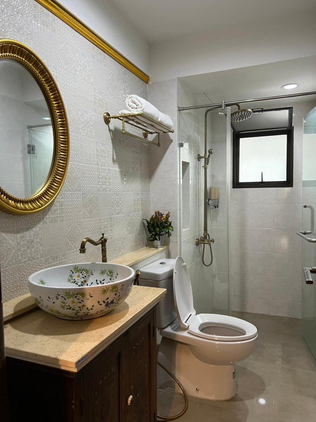 Quinstel Hostel Бангкок Экстерьер фото