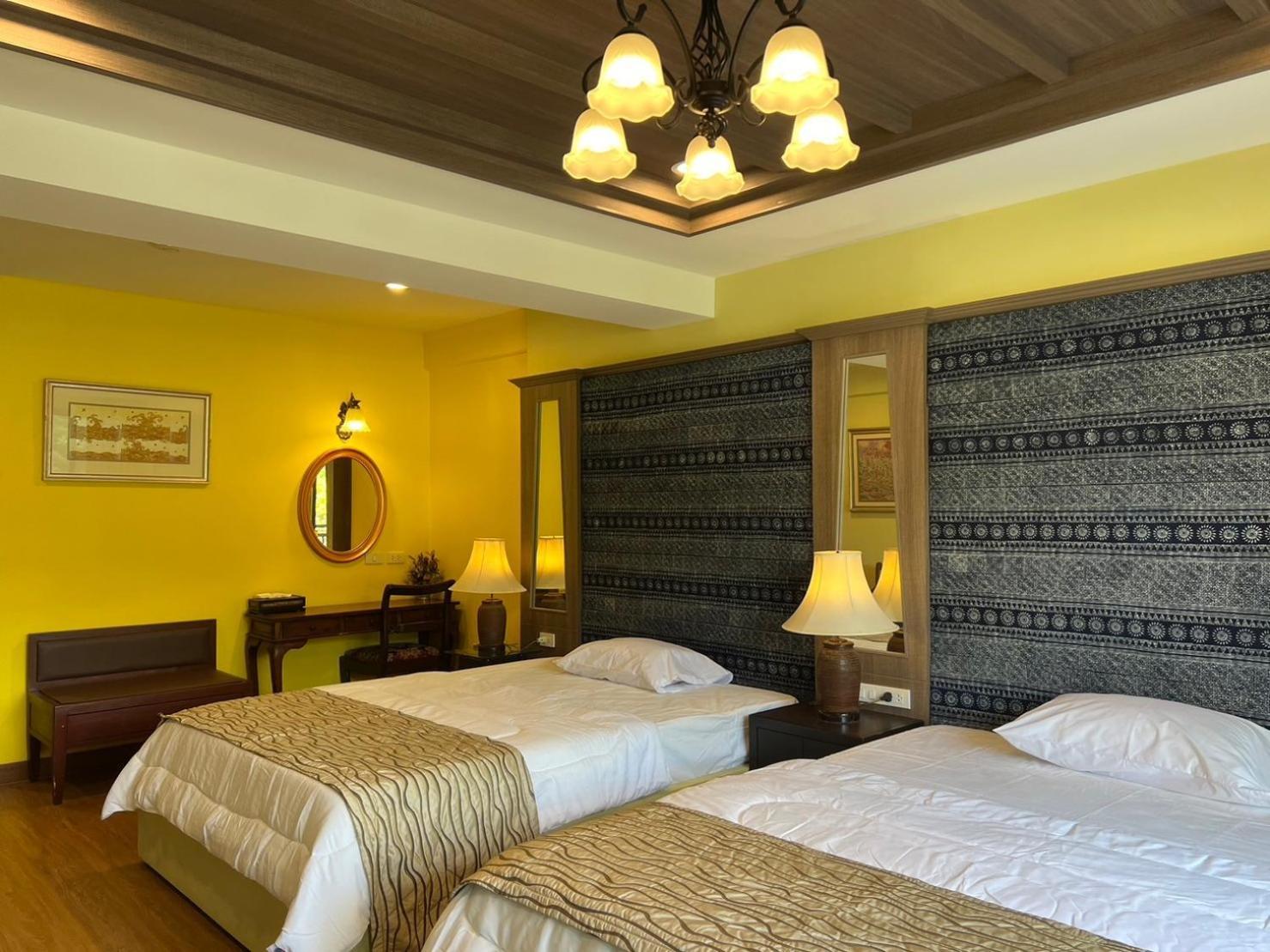 Quinstel Hostel Бангкок Экстерьер фото